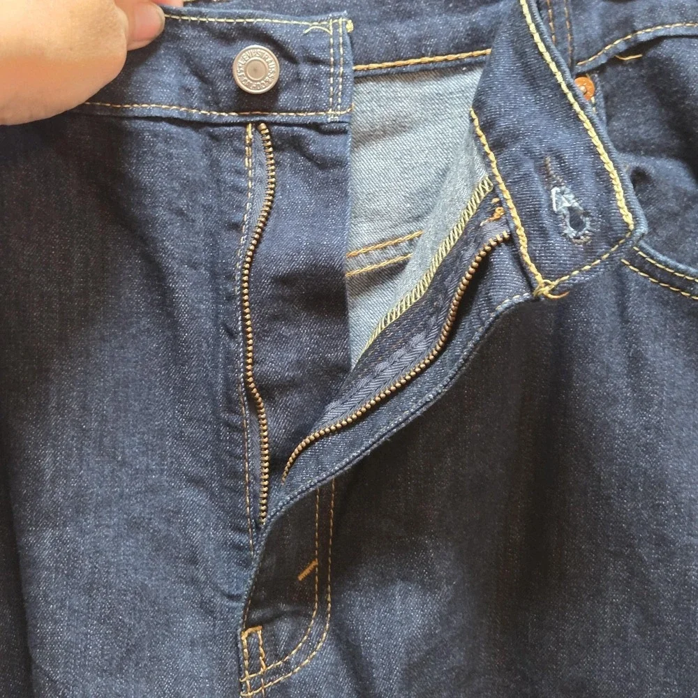 Levi's 569 Shorts Mens 40 Blue Denim Relaxed Fit Bermuda 11 Inseam Casual Summer